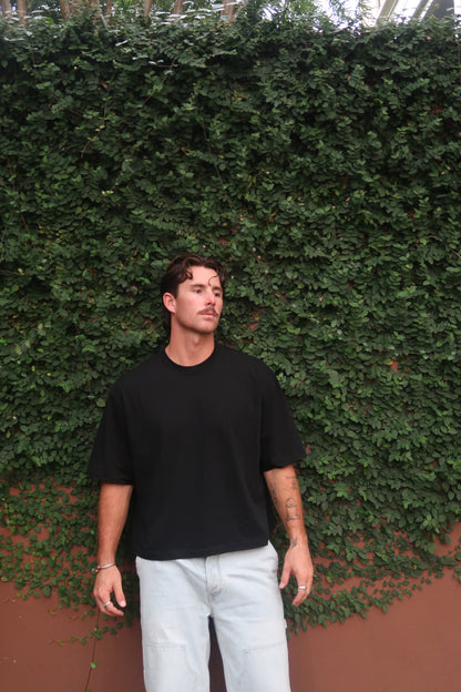 OVERSIZED CROPPED TEE